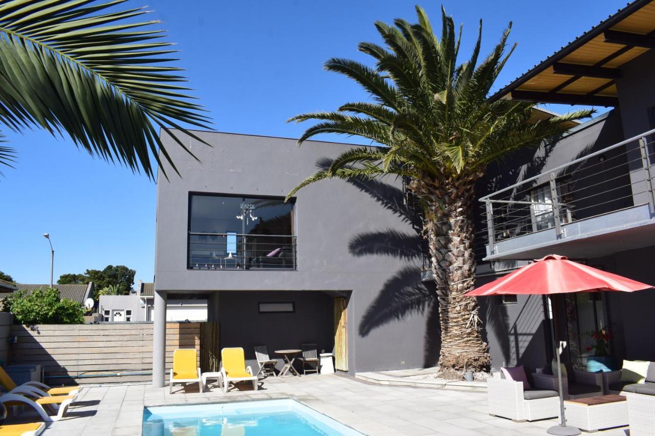 Capetown 4U Guesthouse Bloubergstrand Luaran gambar