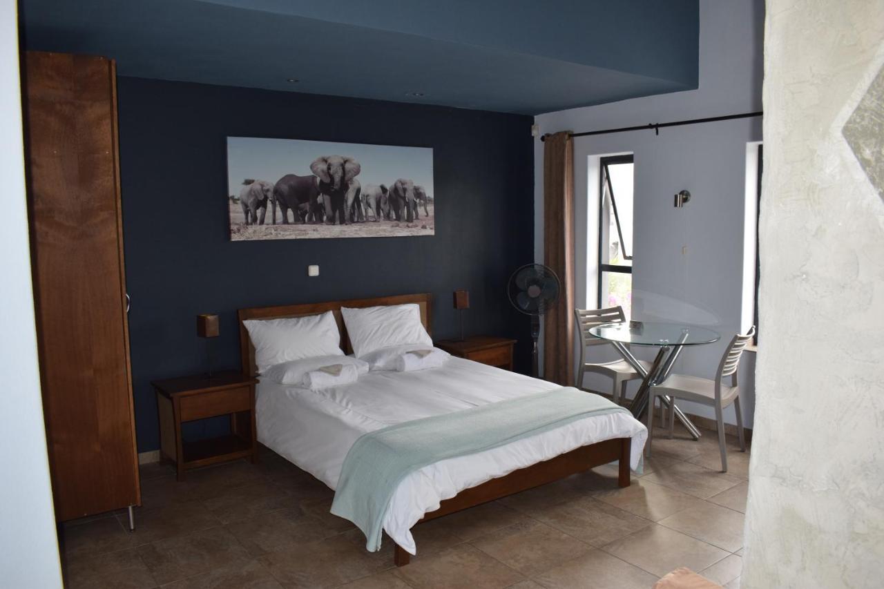 Capetown 4U Guesthouse Bloubergstrand Luaran gambar